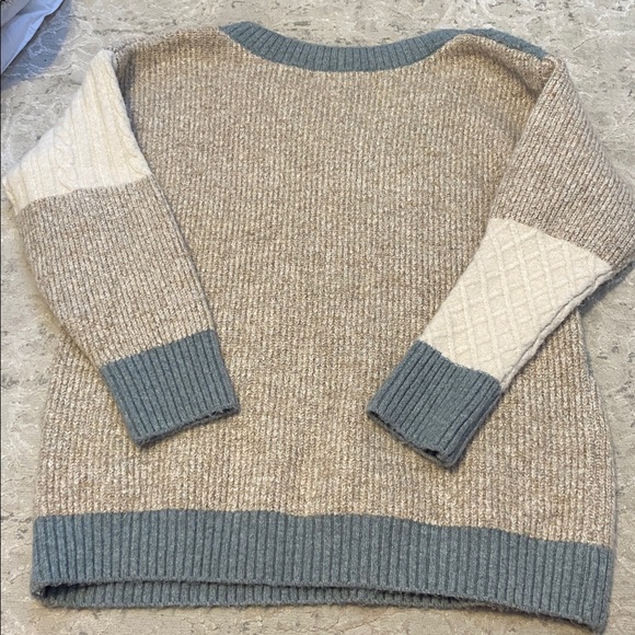 Altard State Colorblock V-Neck Sweater - Picture 3 of 3